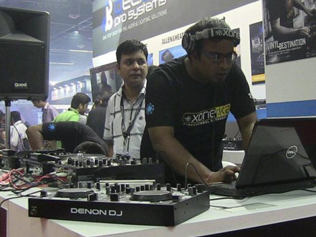 INDOLINK_INDIA_DJ_Disco_Cultura