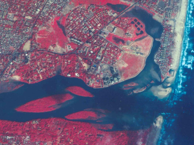 Chennai, India, LKS, Adyar, Infraestructuras