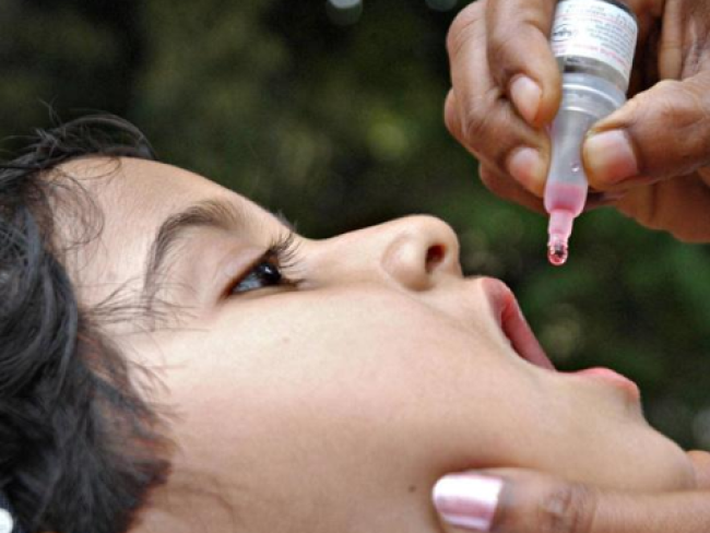 India, salud, poliomielitis